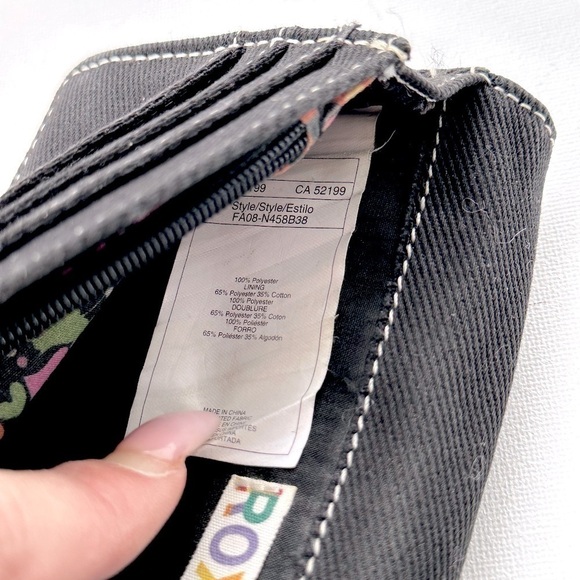 1990’s Roxy bifold wallet - Picture 10 of 12